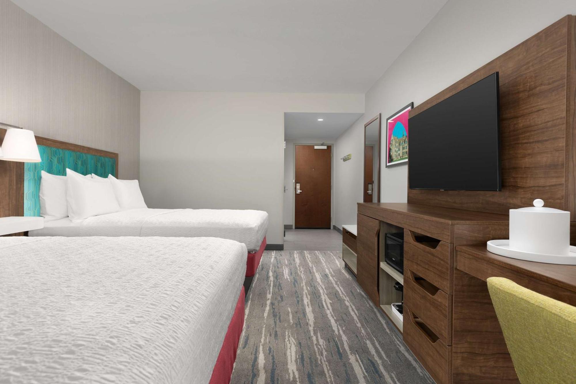 Hampton Inn & Suites Durham University Medical Center Eksteriør billede
