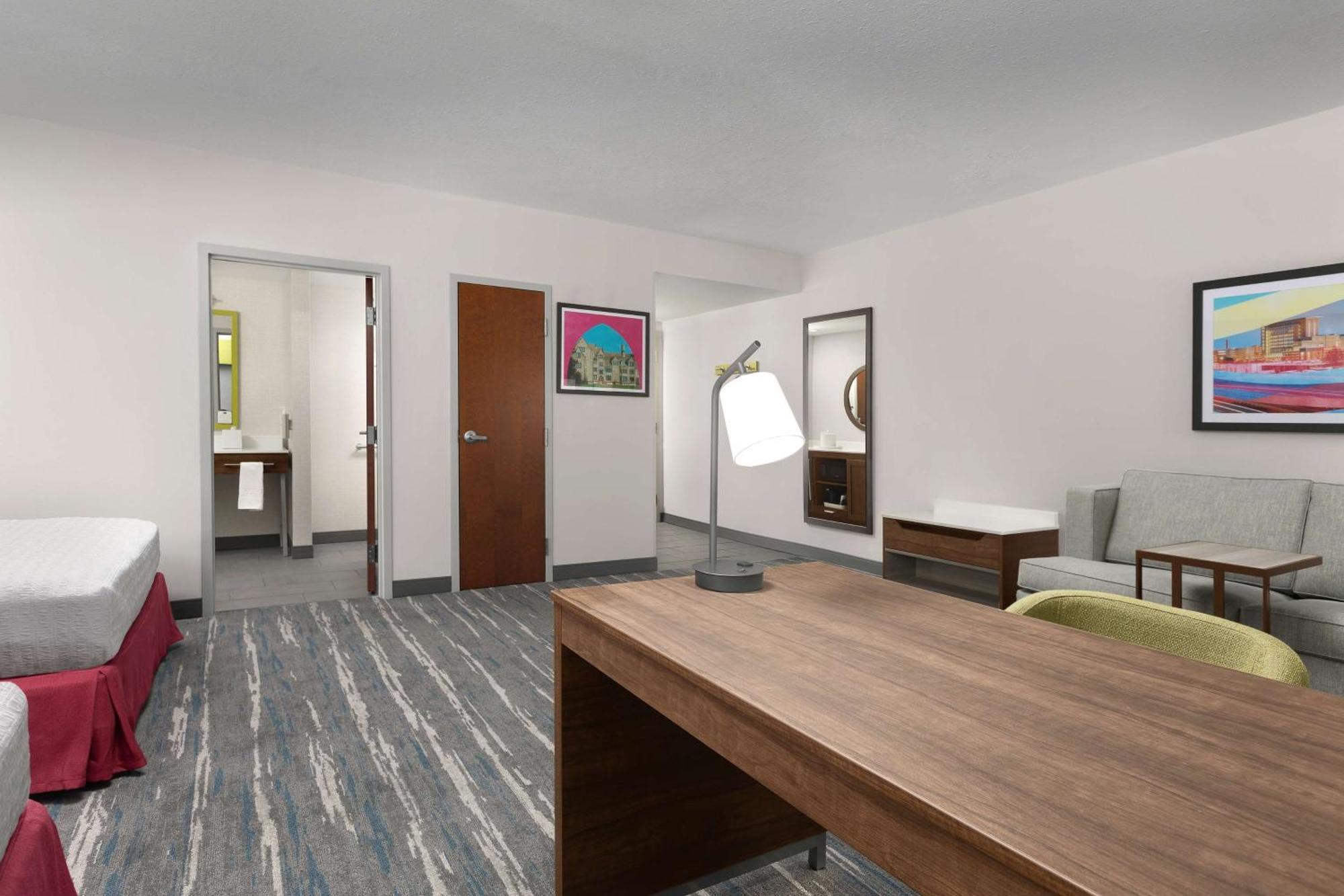 Hampton Inn & Suites Durham University Medical Center Eksteriør billede